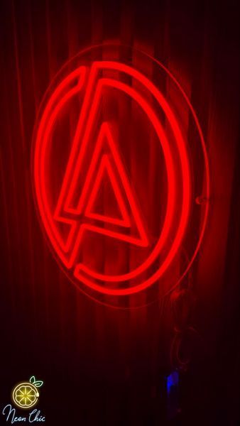 Неонова вивіска з логотипом музичного гурту Linkin Park 40х40см з сенсором муз.лого фото