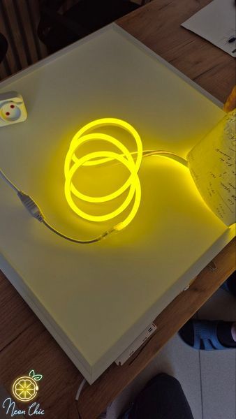 LED Neon стрічка Flex 220v Лимонний 53-1 фото