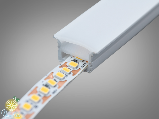 Профіль для LED стрічки гнучкий силіконовий прямий 11х20мм Білий гнучкий фото
