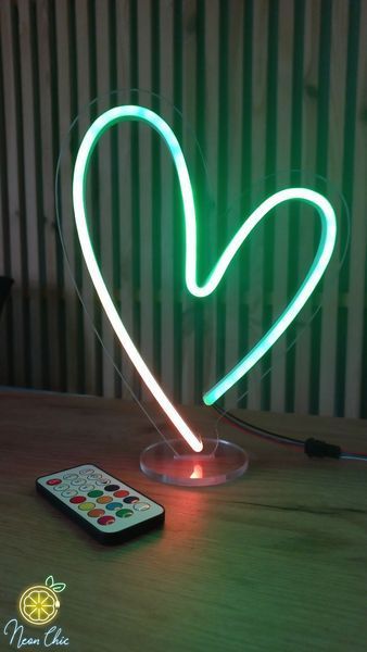 Неонова LED вивіска Серце 20х25см з пультом Smart Rgb 1021872 фото