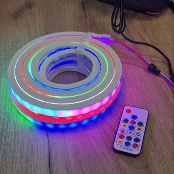 Готовий комплект RGB Smart LED Neon 5 м USB з пультом та кріпленням  прям.неонкомпл. фото