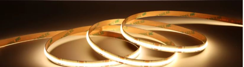 вечірнє тепле освітлення з LED стрічкою тепло білого кольору